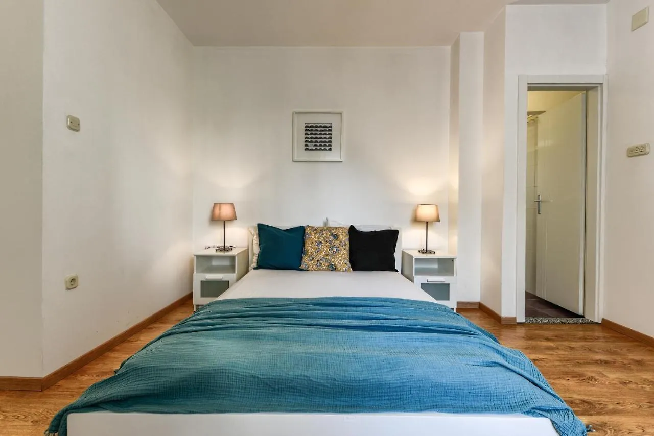 Lrs 2 Apartment In The Centar Of Zadar
