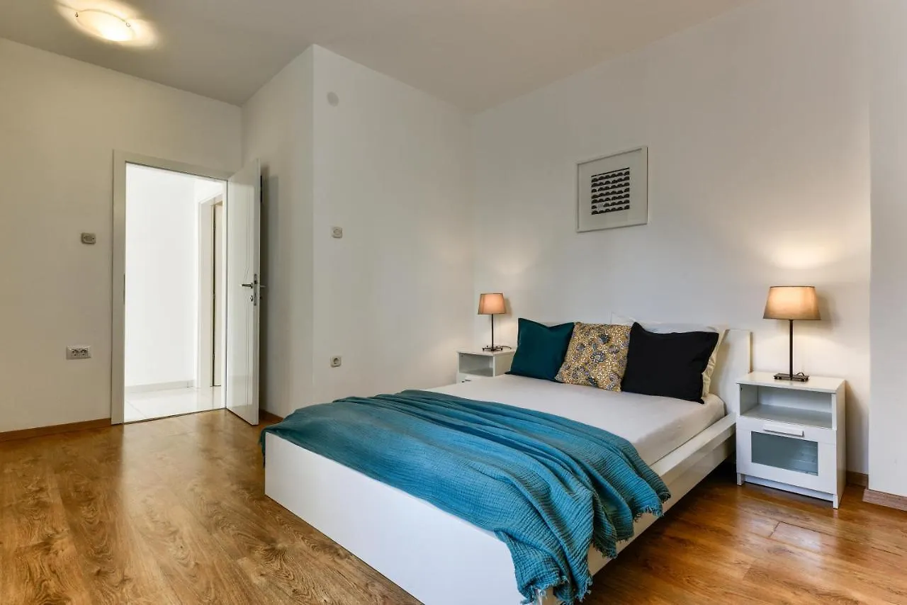 Lrs 2 Apartment In The Centar Of Zadar