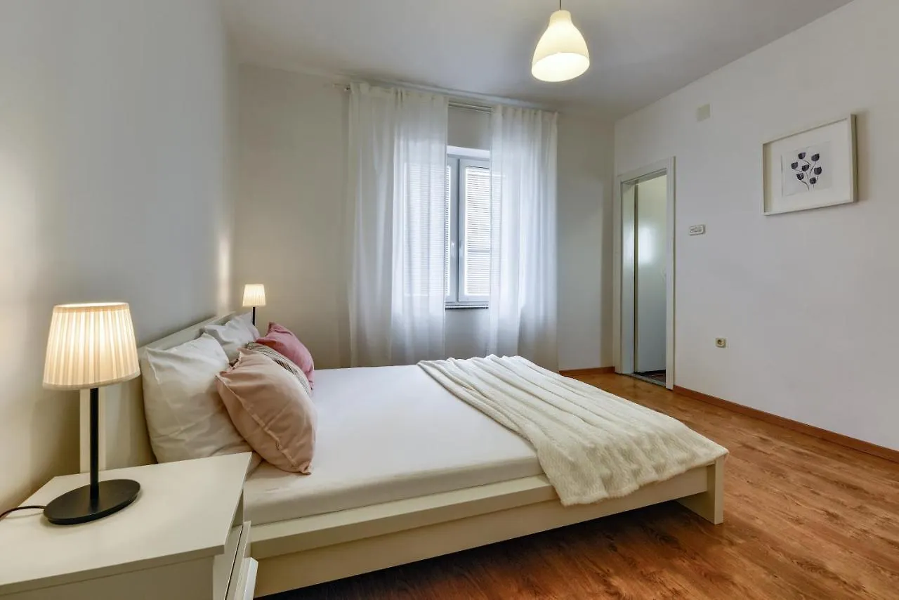 Lrs 2 Apartment In The Centar Of Zadar 0*,  Croatia